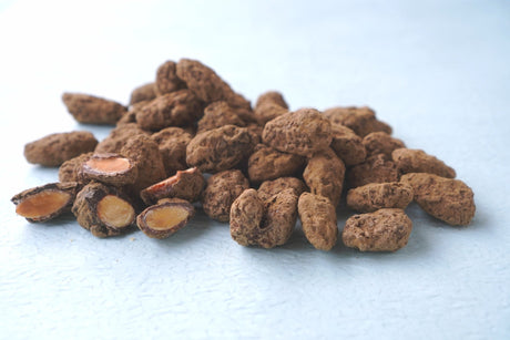 Hojicha & Chocolate Coated Almonds Recipe - Yunomi.life