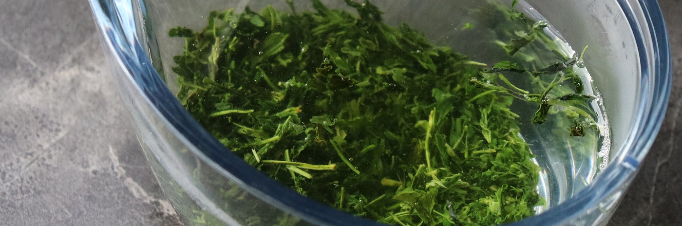 green tea brewing