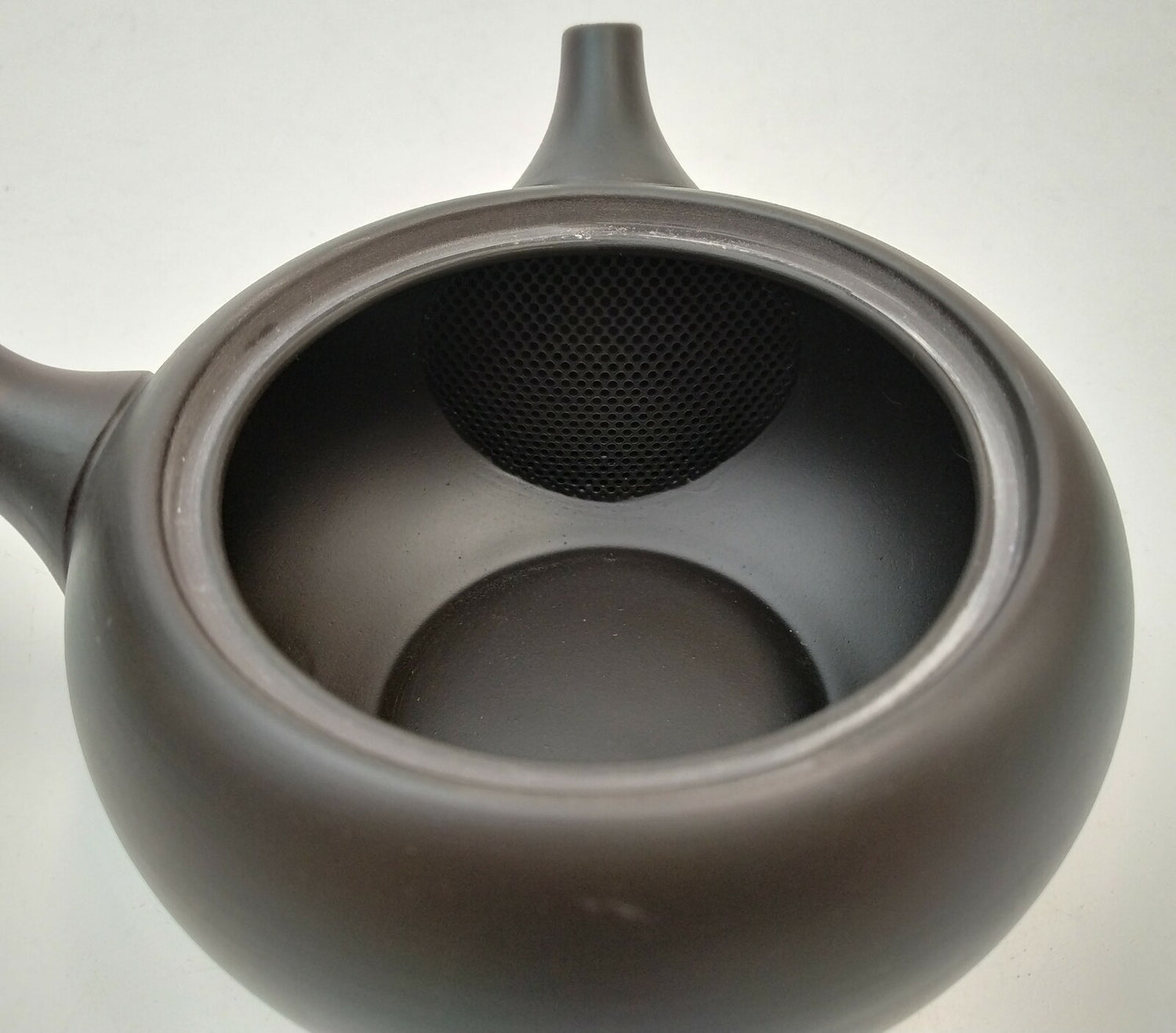 Takasuke Kiln (Y116) 高資陶苑: Tokoname Kyusu Tea Pot, Black, Asamaru Ceramic Mesh Strainer 300 ml