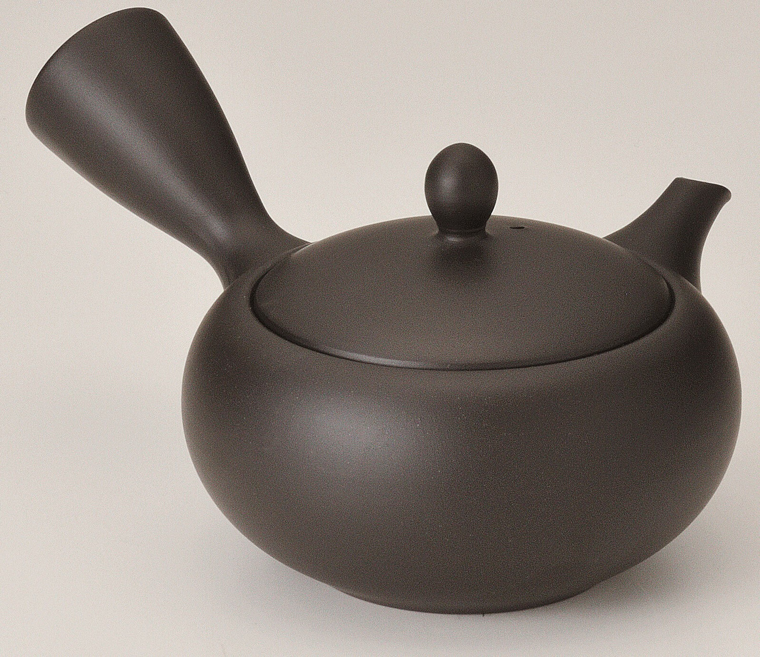 Takasuke Kiln (Y116) 高資陶苑: Tokoname Kyusu Tea Pot, Black, Asamaru Ceramic Mesh Strainer 300 ml