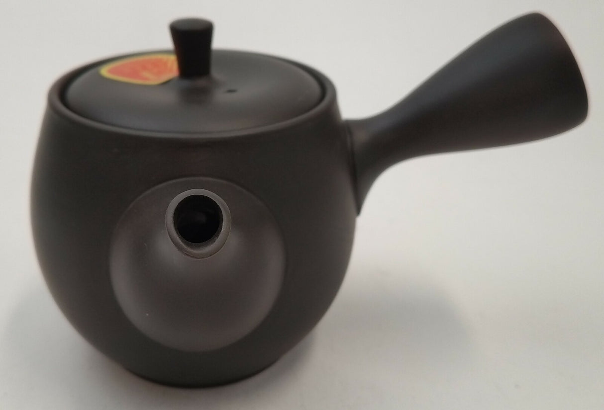 Takasuke Kiln (Y117) 高資陶苑: Tokoname Kyusu Tea Pot, Black, Urigata Ceramic Mesh Strainer 300 ml