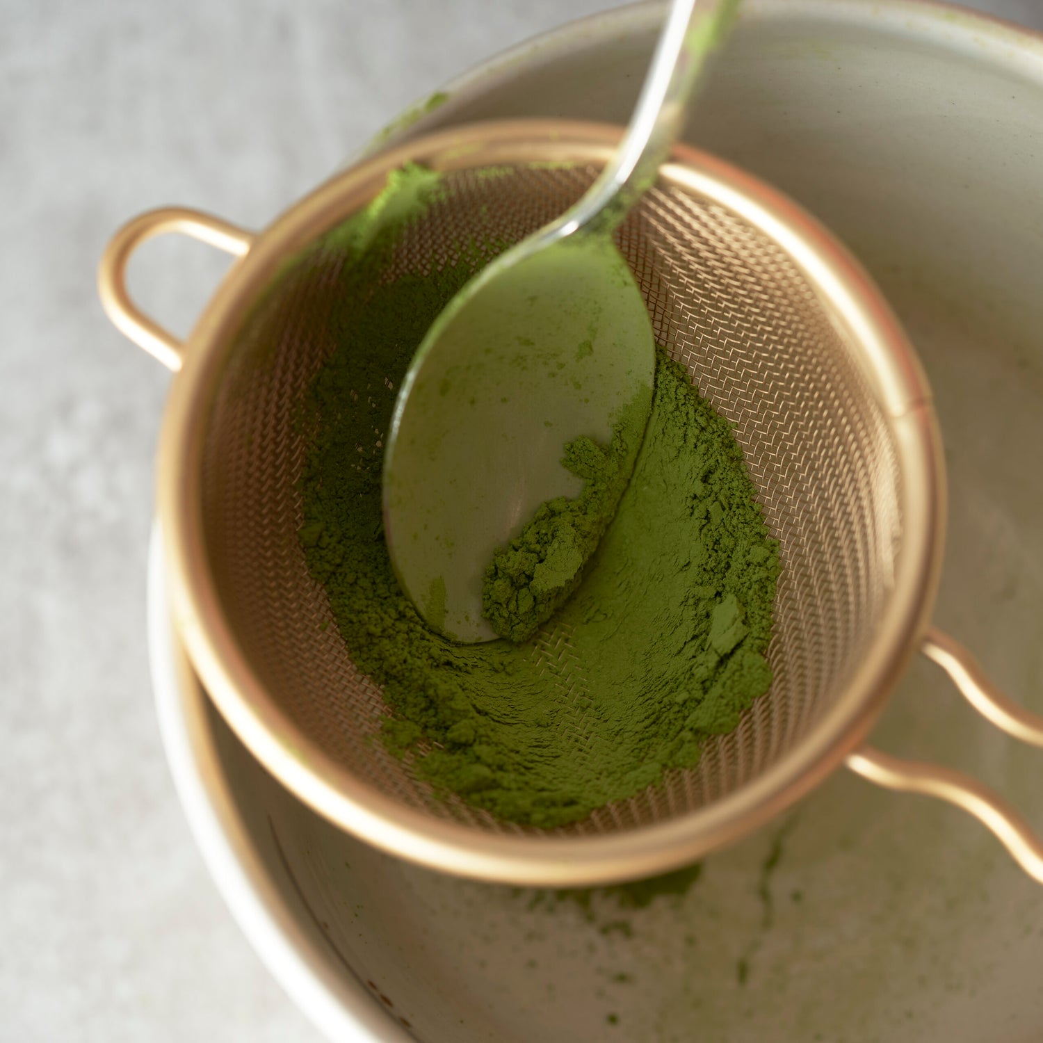 三雪:抹茶茶こし(ゴールド)