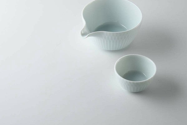 Oda Pottery: Sazanami Design posliinimukikuppi (sininen) 小田陶器さざなみマグカップ(ブルー)