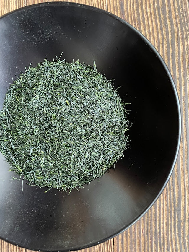 #0558.S2 - 2025年厳選 初摘み狭山茶きらり31 受賞歴のある15代目農家 奥富正博の単一品種