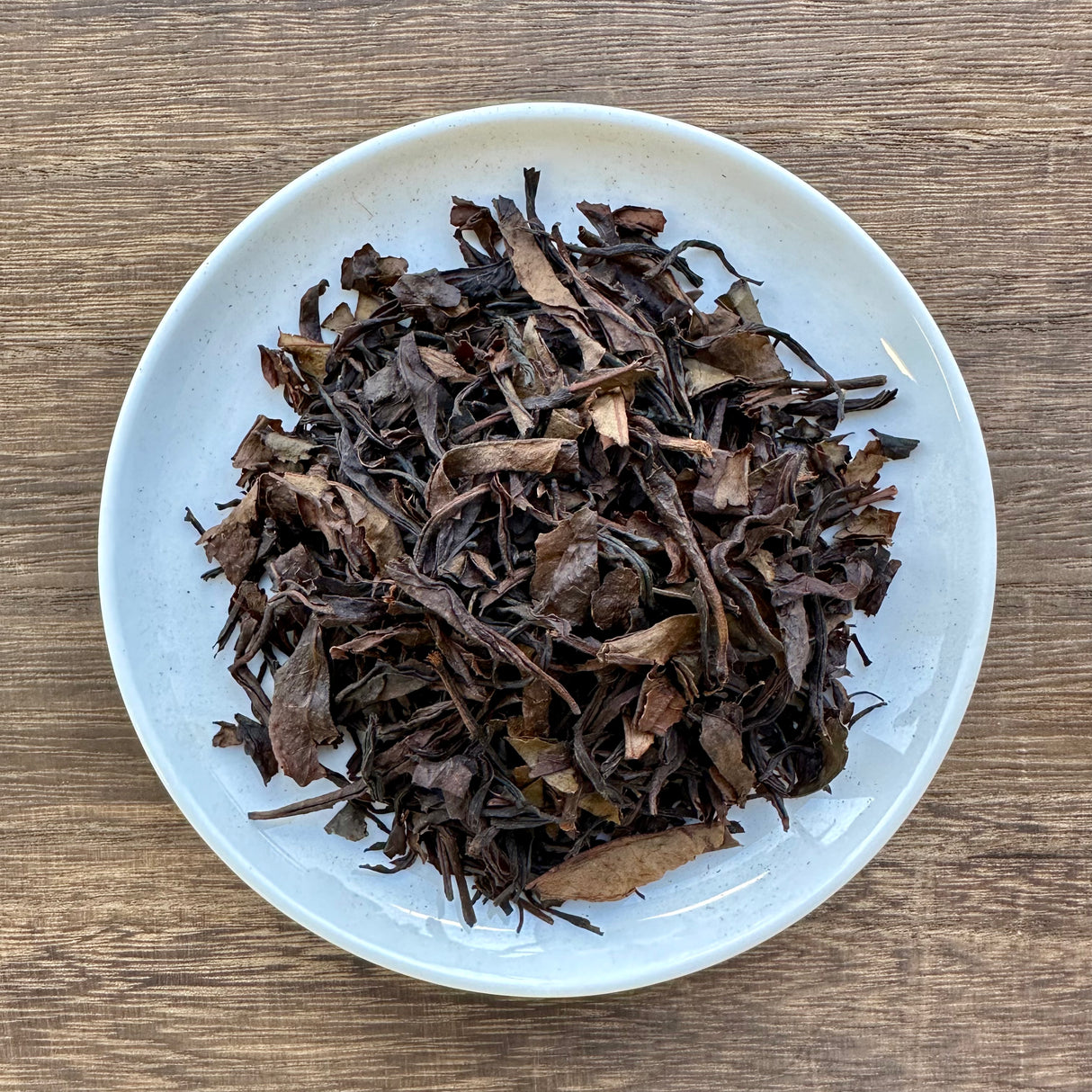 Saeakari cultivar wakocha japanese black tea, second flush summer harvest from Shizuoka, Japan