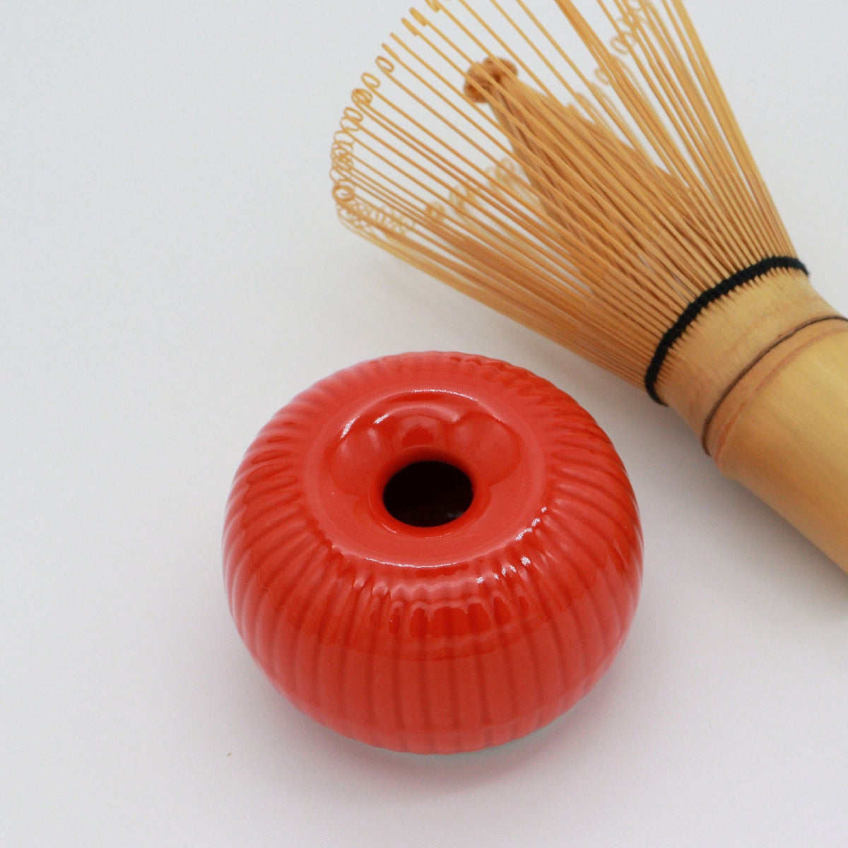 Minoyaki Matcha Whisk Holder (Red) / 茶筅くせ直し (赤)