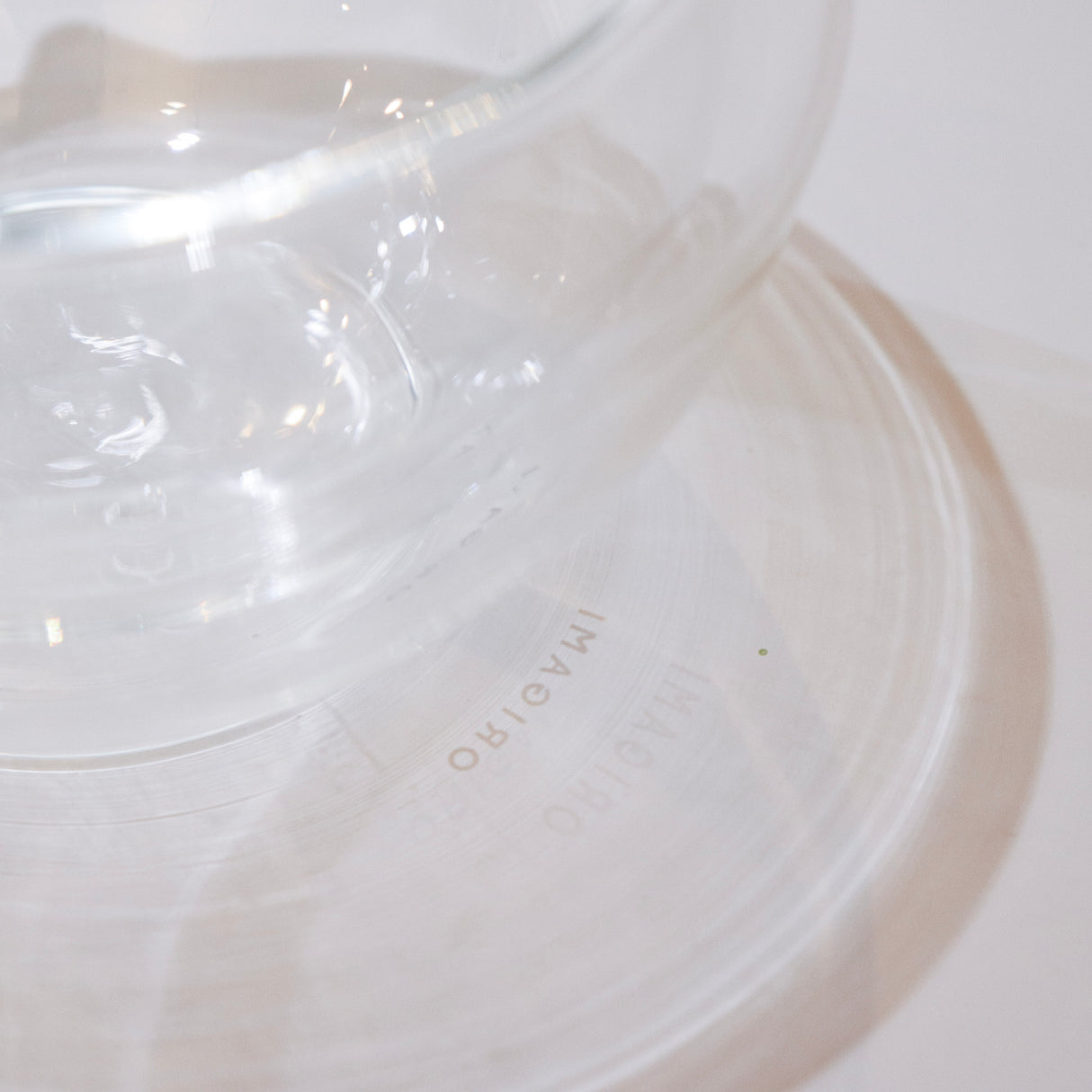 Origami - Glass Katakuchi Matcha Bowl with Pouring Lip yunomi.life 3