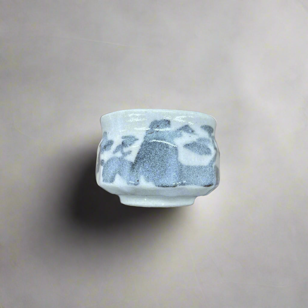 Seiangama: Handmade Mino-yaki Guinomi Cup 5 Piece Set with Wooden Box 手造り五様ぐい呑揃