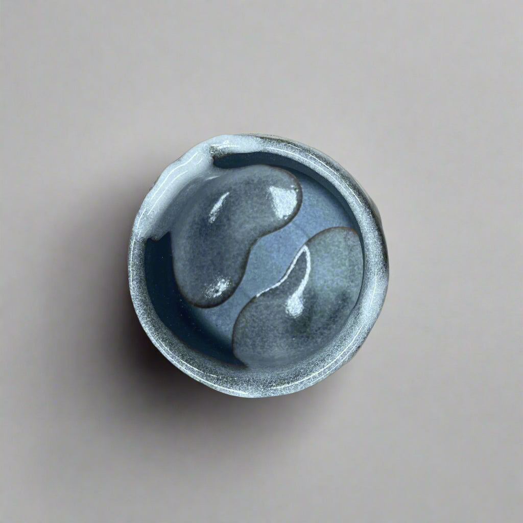 Seiangama: Handmade Mino-yaki Guinomi Cup 5 Piece Set with Wooden Box 手造り五様ぐい呑揃