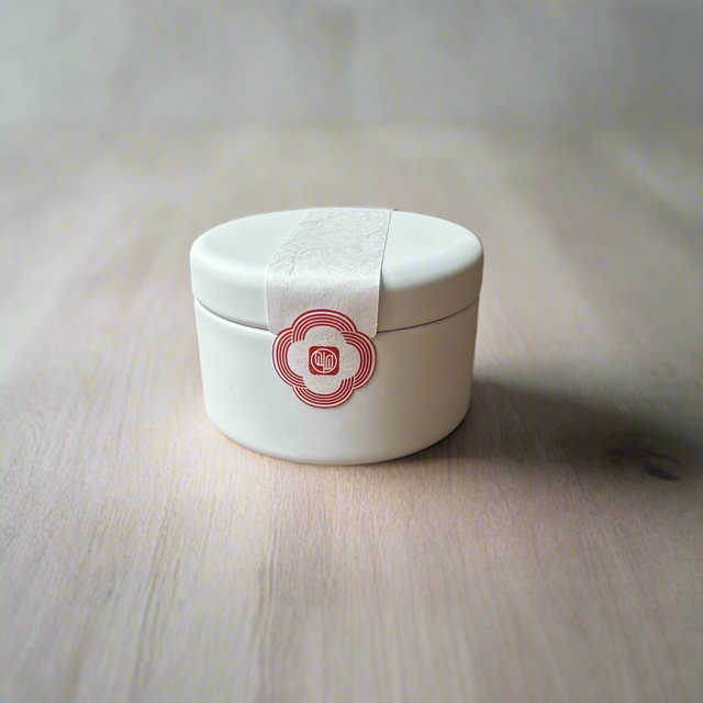 Yunomi gift can (mignon)