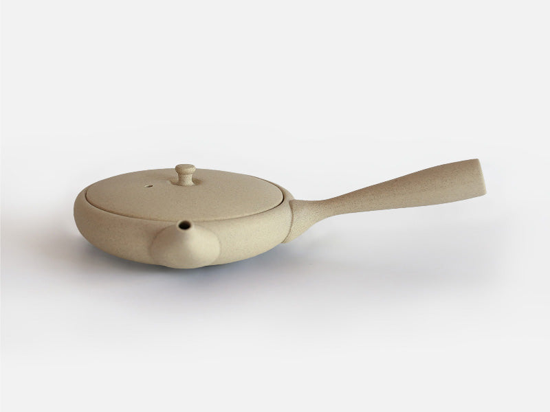 Jinsui-uuni: TOKI - KINARI, litteä Tokoname Kyusu -teepannu (100 ml, luonnonvalkoinen)