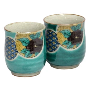 九谷焼 緑地丸紋文様 湯呑