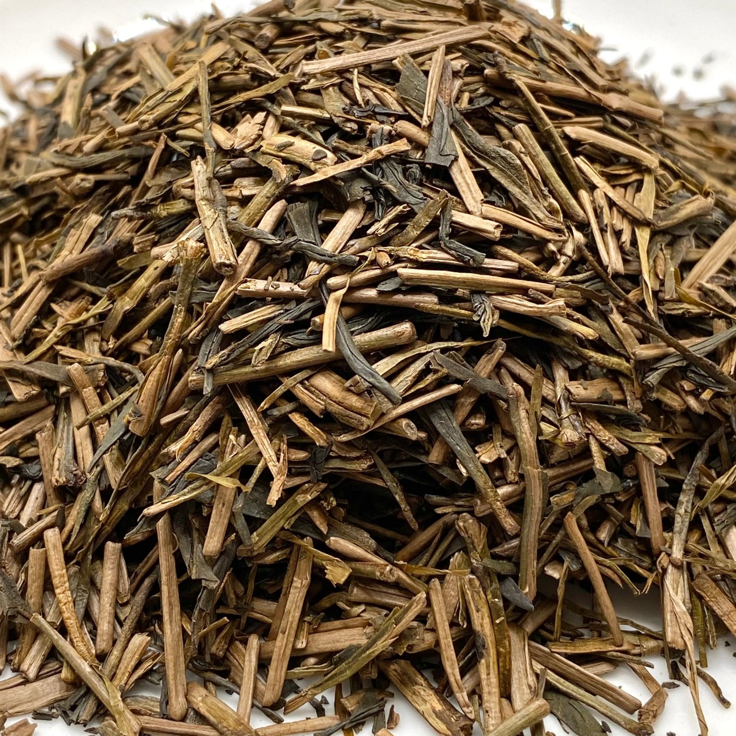 Azuma Tea Garden: Roasted Green Tea Stems, Kukihojicha - Yunomi.life