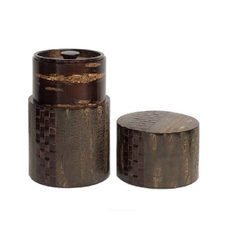 Fujiki Denshiro: Oyama Sakura Bark Chazutsu, Ajiro Weave (Vertical Stripe) by Arakawa Keitaro 総皮茶筒 大山桜 アジロ 縦(荒川慶太郎 作) - Yunomi.life