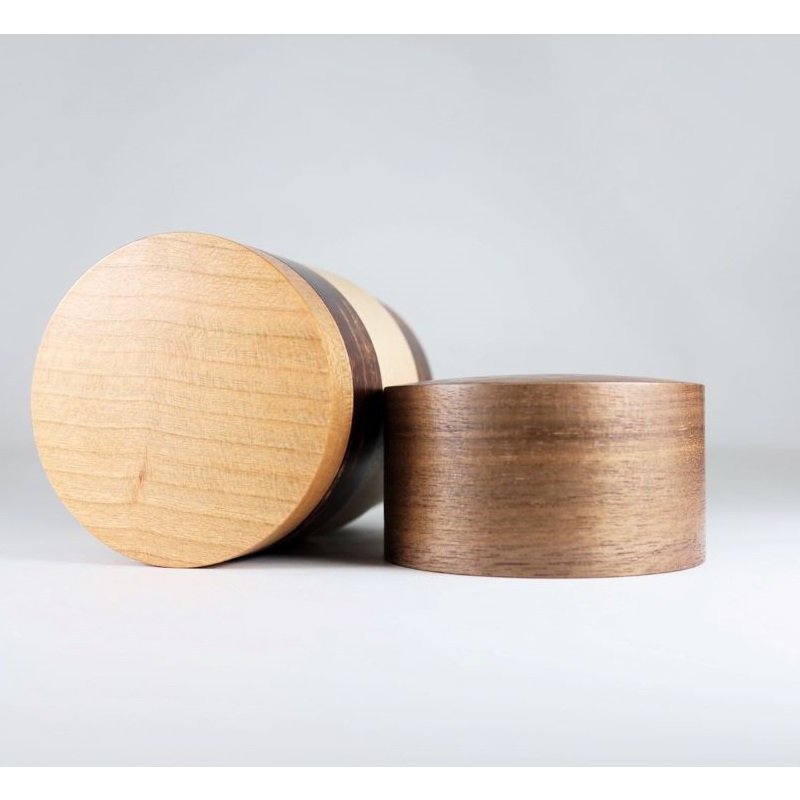 Fujiki Denshiro: Wazutsu Series Kabazaiku Tea Canisters, 4-color Walnut 輪筒4色 茶筒 くるみ - Yunomi.life