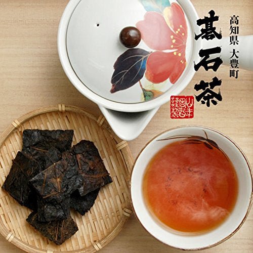 Goishicha from the Otoyo Town Goishicha Producer's Association 大豊町碁石茶協同組合 『本場の本物』碁石茶 - Yunomi.life