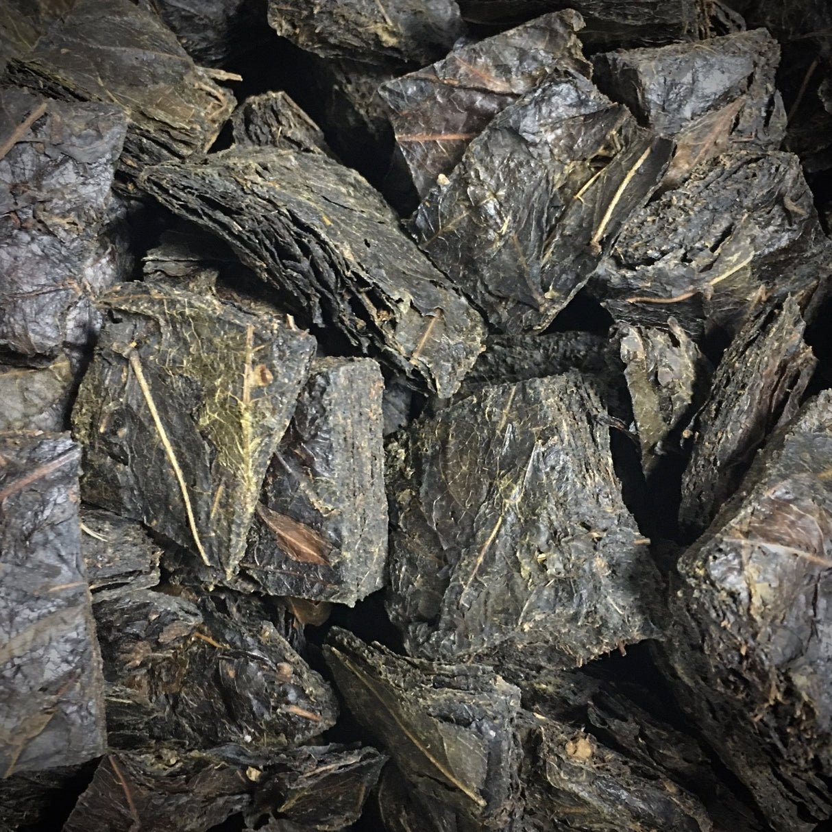 Goishicha Tea from farmer Nagao Kitamura 北村永夫の碁石茶 - Yunomi.life