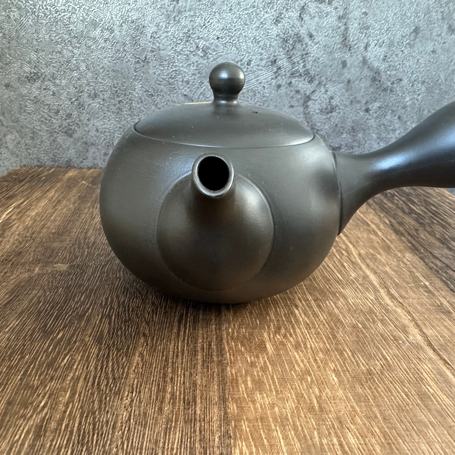 高助窯 高資陶苑 e45: 常滑急須 急須 黒 セラミックメッシュストレーナー 210ml