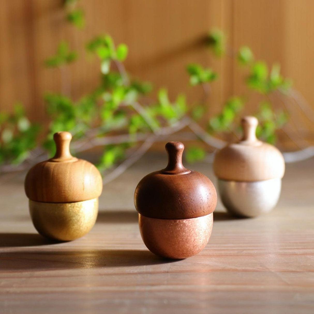 KUON - マドカシリーズ - ドングリン ミニシンギングベルボウル - ゴールドカラー