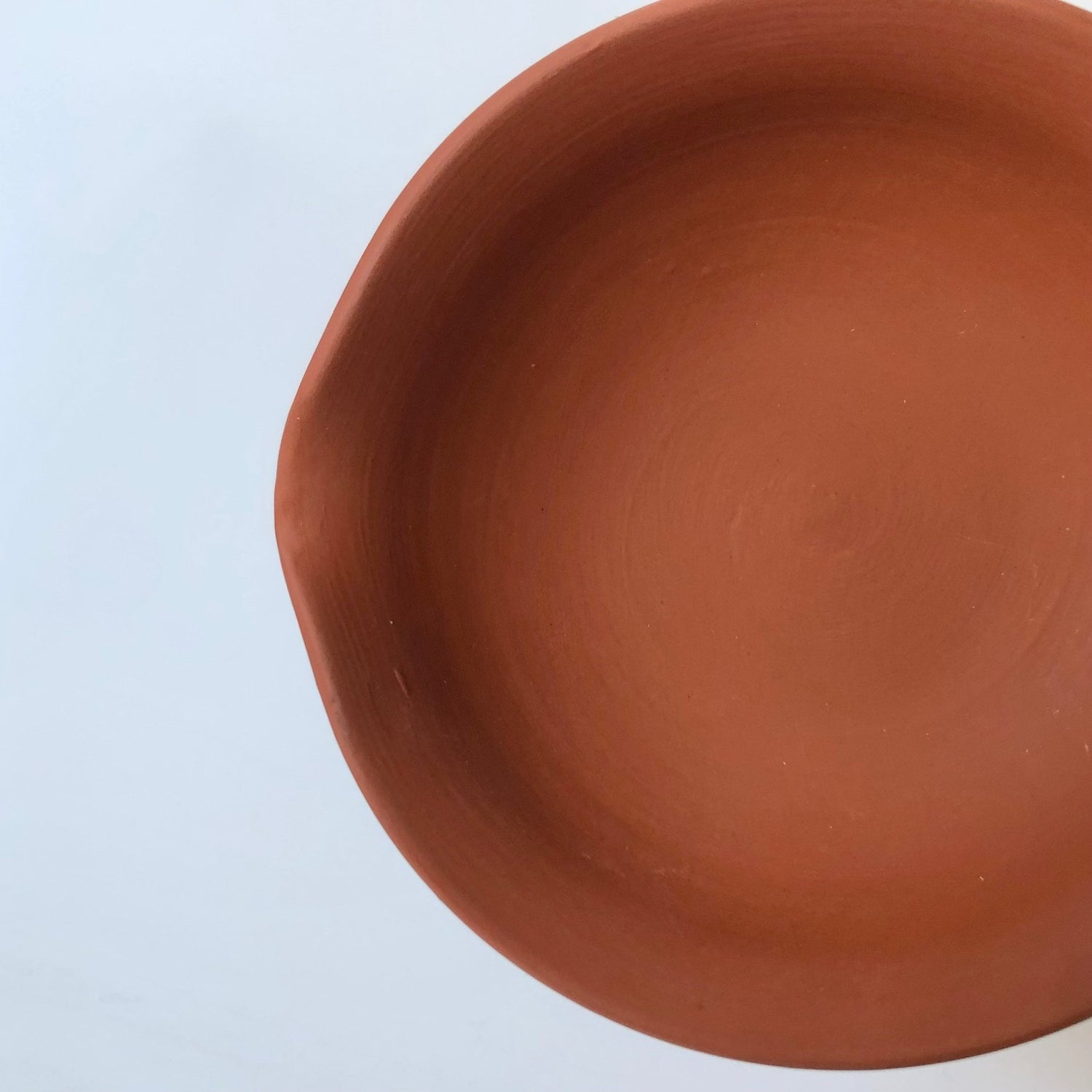 Isobe Ceramics mi181: Tokoname Shiboridashi Kyusu Crimson 60 ml - Yunomi.life