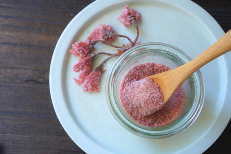 sakura pink salt on a plate by yunomi.life