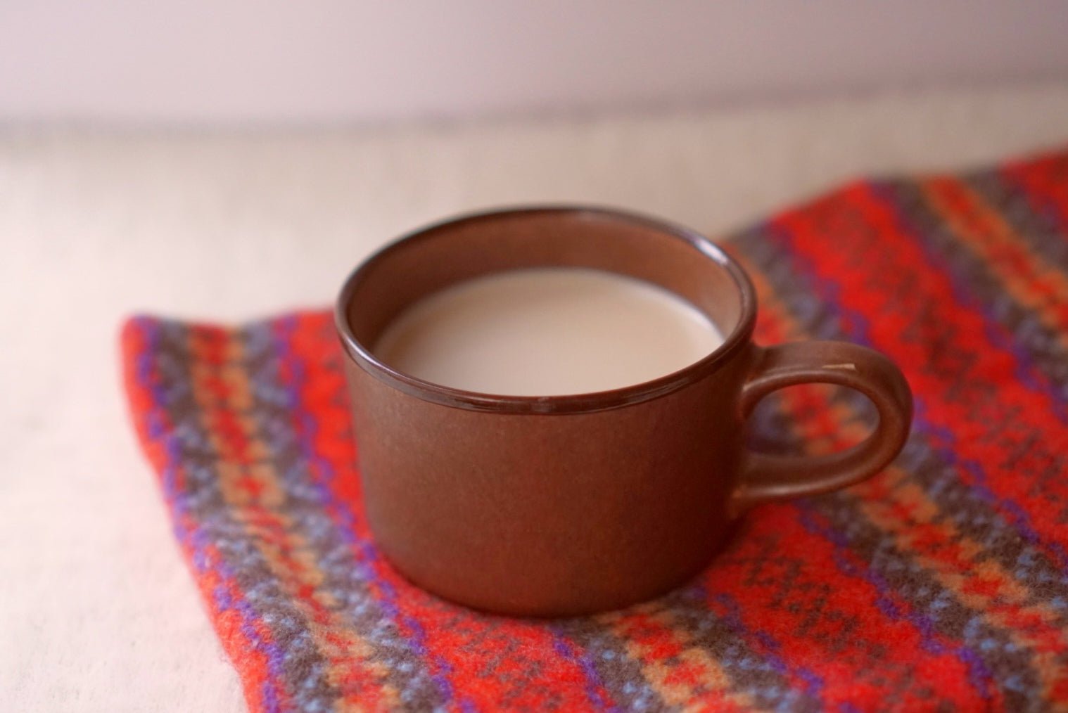 How to Make a Delicious Cup of Hojicha Milk (Hojicha Latte) - Yunomi.life