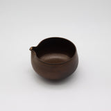 Emui × YUNOMI / YOIN (余韻) Matcha Pouring Bowl (Handmade Ceramic / 桐箱入りユノミオリジナル) yunomi.life