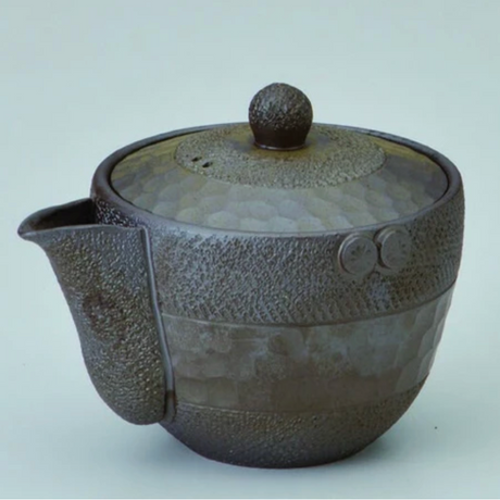Iroku Banko Ware Houhin Teapot – Diamond & Kago Pattern / 萬古焼  伊呂久作 中帯ダイヤ鹿の子宝瓶 yunomi.life