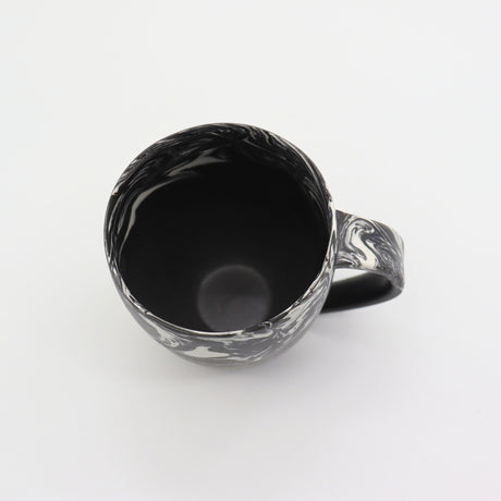 Shinro Yamamoto: Marble Porcelain Mug Cup (Black) yunomi.life