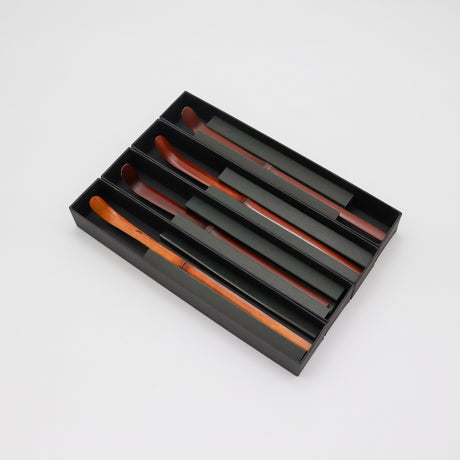 Suikaen Tanimura Yasuburo: Susudake Chashaku, Japanese Dark Bamboo Tea Scoop 煤竹茶杓 yunomi.life