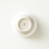 Origami Tea Kumoi Cloud White Minoyaki Porcelain Matcha Bowl with Pouring Lip　抹茶碗 雲居ホワイト