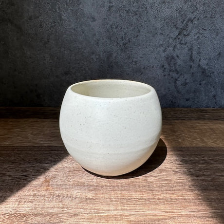 (to be discontinued) SHIKIKA - Korokoro Round Yunomi Cup (White)