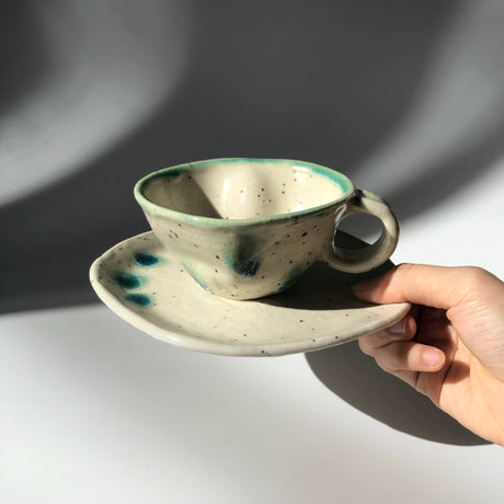 Hiroshi Hirai: Heart Shaped Cup & Saucer Set, Green Accents - Yunomi.life