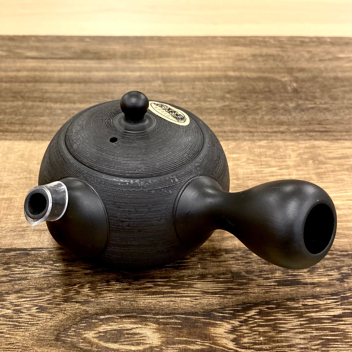 Isobe Ceramics se156: Tokoname Kyusu 180 ml, Ceramic Mesh Japanese Tea Pot, Pine Bark Black 黒松皮