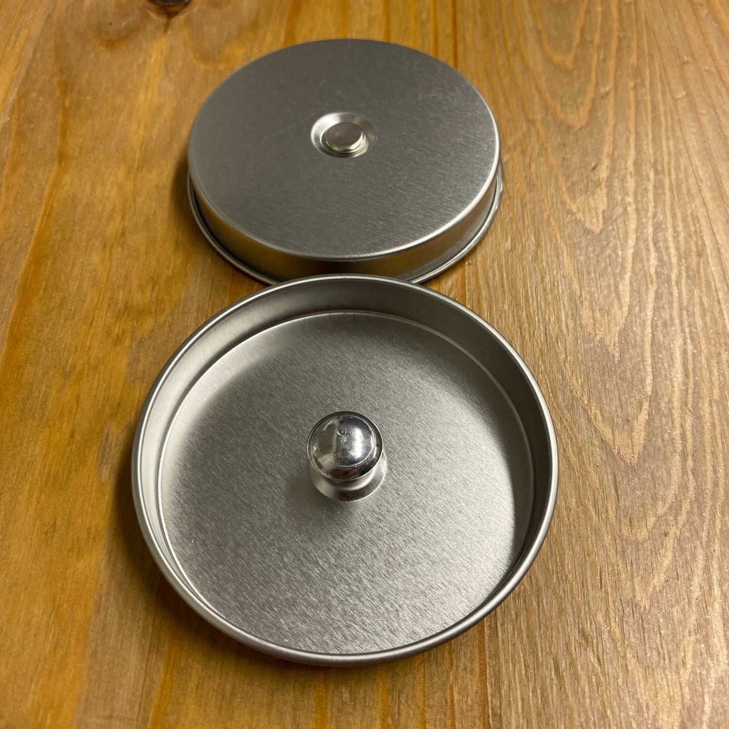 Okumura Seikan: Tin Presentation Lids for Storage Cannisters (40g / 175g sizes) - Yunomi.life